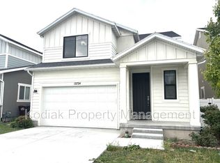 12724 S Quail Lake Dr, Riverton, UT 84096