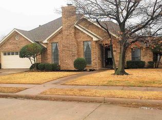 3809 Stonegate Dr, Wichita Falls, TX 76310