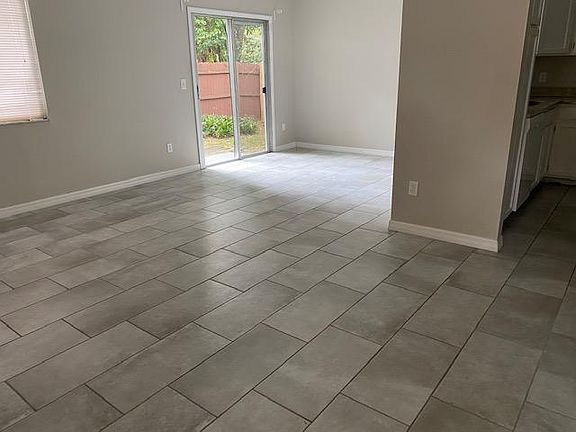 2nd image of 1017 Delridge Ave