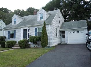 724 Lynnfield St, Lynn, MA 01904