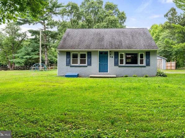 28 Chestnut Hill Ln, Elkton, MD 21921