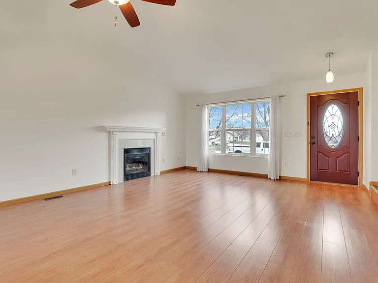 7859 Chapel Stone Rd — Photo 10