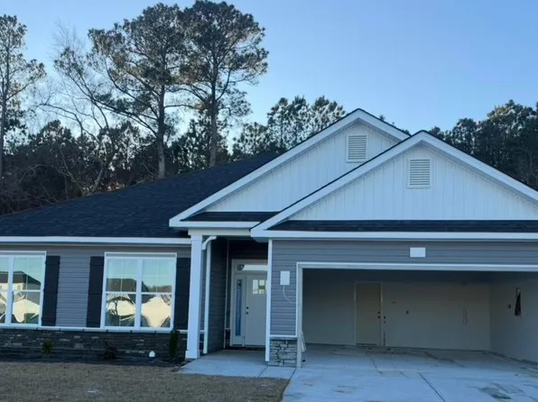 193 Seashore Street, Grimesland, NC 27837