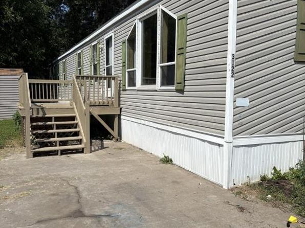 3122 Peartree Ln