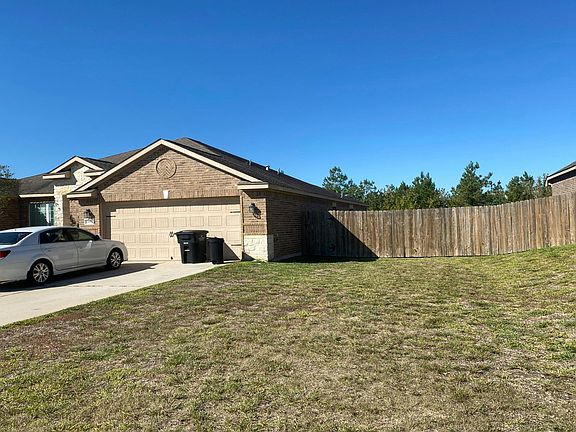 3rd image of 18894 Maverick Ranch Rd E
