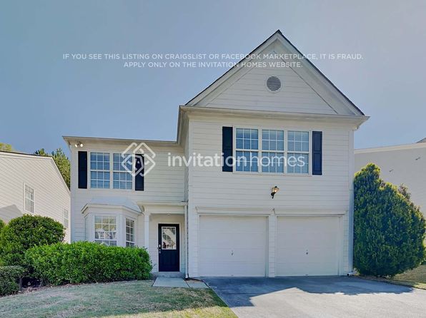 3295 Ridgefair Dr