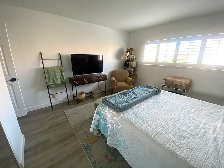 4545 Cathann St — Photo 23