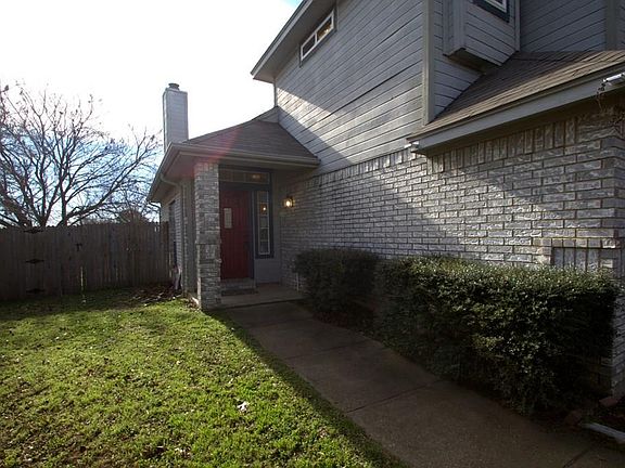 3rd image of 7412 Arbor Park Dr