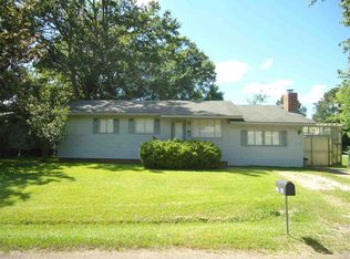 110 Baker St, Crystal Springs, MS 39059