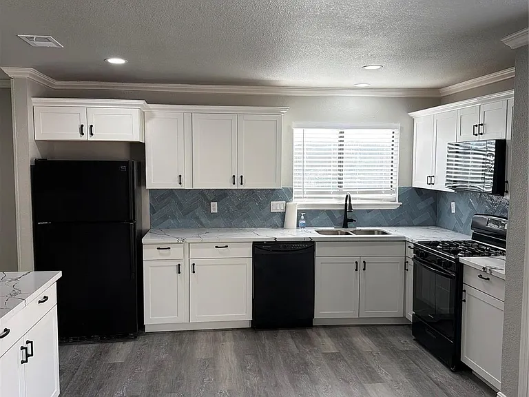 12230 Kleinmeadow Dr — Photo 22