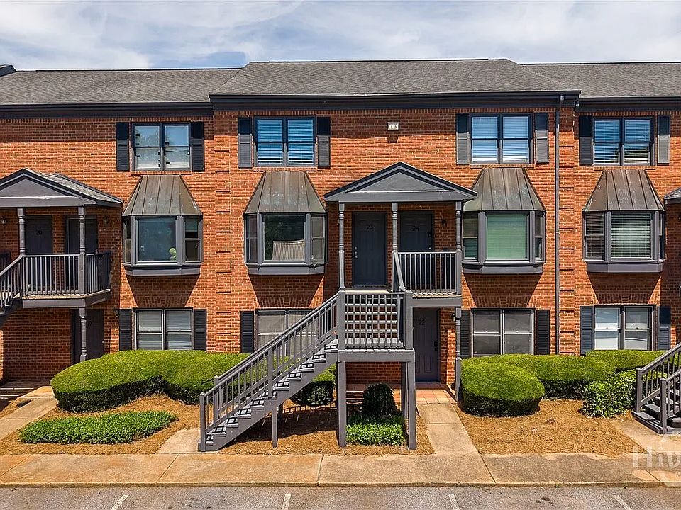 1st image of 550 Dearing St