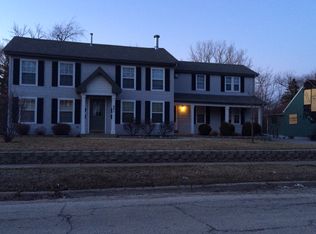 441 E Kimball Ave, Woodstock, IL 60098