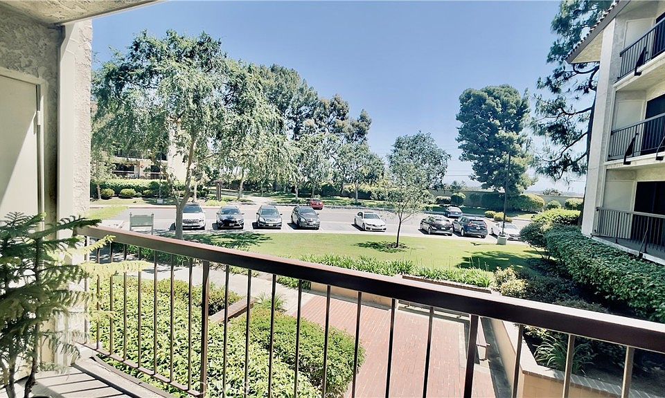 1st image of 13601 Del Monte Dr #57A