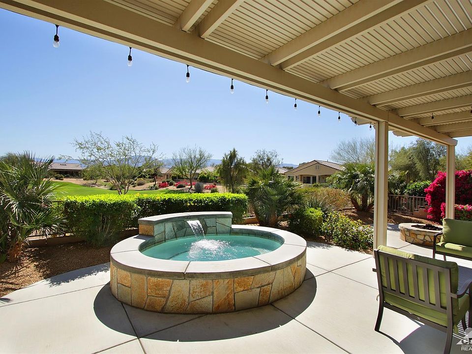 2nd image of 81087 Avenida Neblina