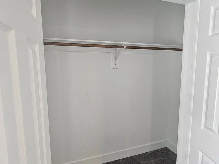 235 W Woodin Blvd — Photo 11