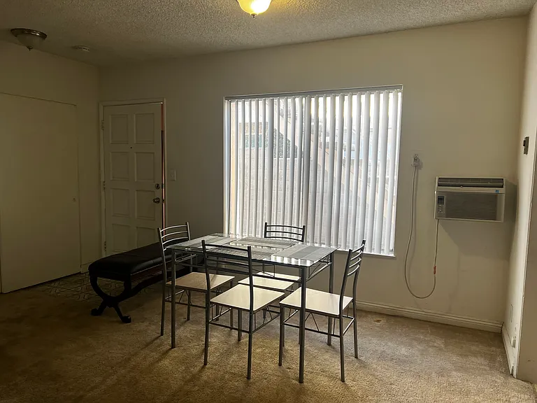 139 Diamond St #A — Photo 6