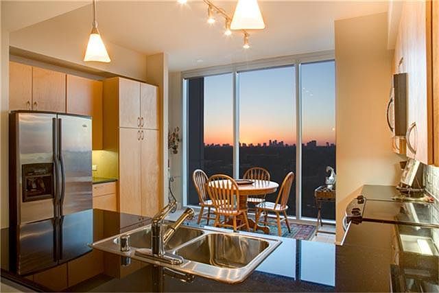 1st image of 3333 Allen Pkwy Unit 1309