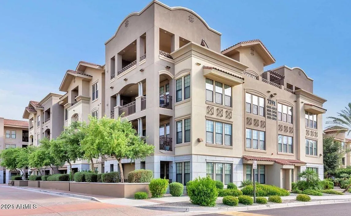 7291 N Scottsdale Rd — Photo 2