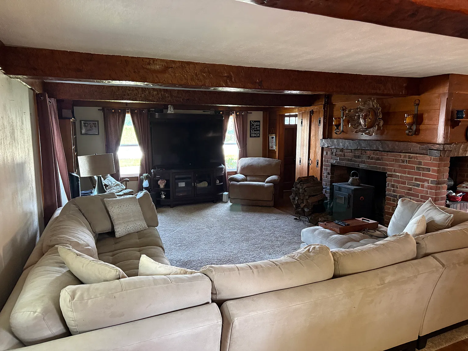 3 bed, 1.5 bath, 1794 sqft, $2,500 — Photo 2