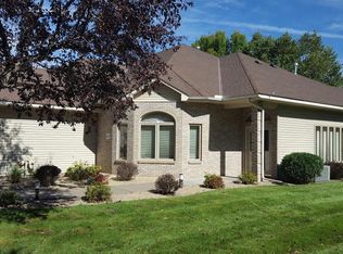 12103 Bluebird Cir NW, Coon Rapids, MN 55448