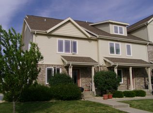 6746 Fairhaven Rd APT 10, Madison, WI 53719