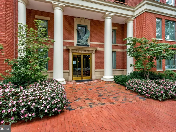 955 26th St NW APT 506, Washington, DC 20037