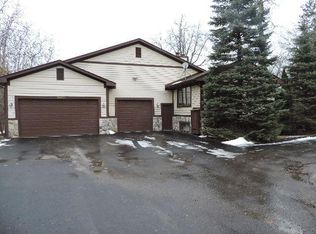 15630 Pine Ridge Dr, Holly, MI 48442