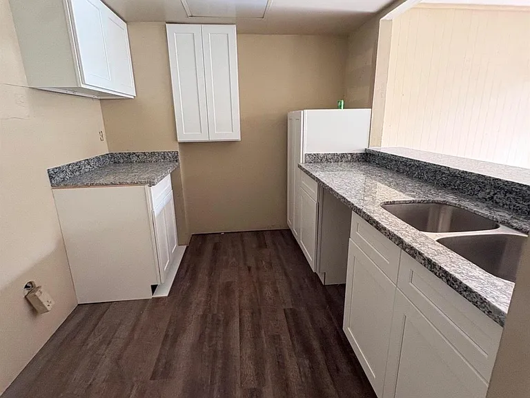 176 Goodson Dr #176 — Photo 2