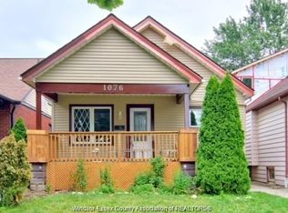 1076 Janette Ave, Windsor, ON N9A 5A3
