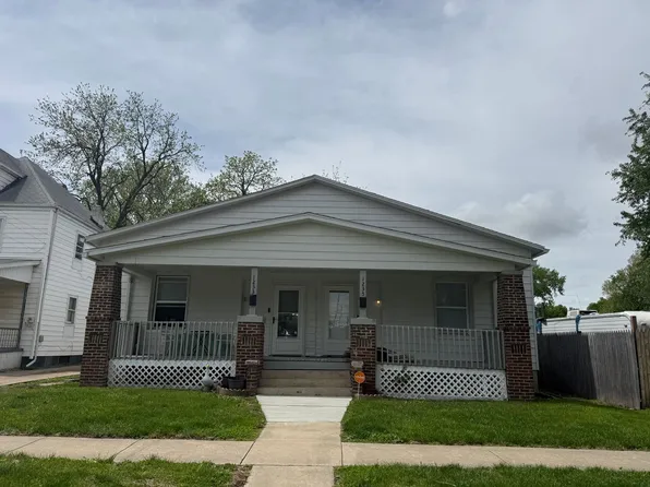 1235 N 8th St, Springfield, IL 62702