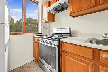 Rented by Charney Real Estate LLC