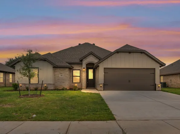 708 Jameson St, Springtown, TX 76082