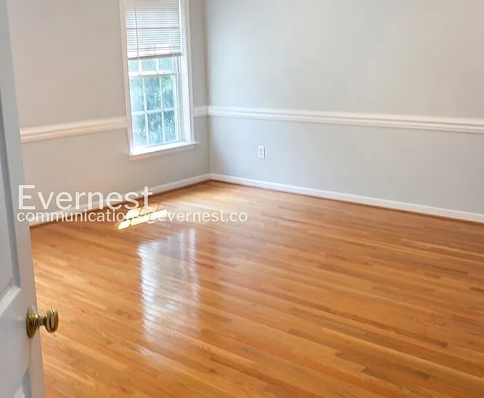 13901 Riverdowns North Ct — Photo 16