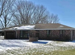 8391 Friday Rd, Davis Junction, IL 61020