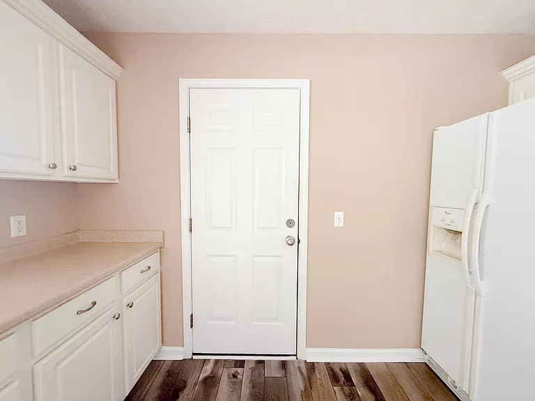 1301 Fisk Rd — Photo 12