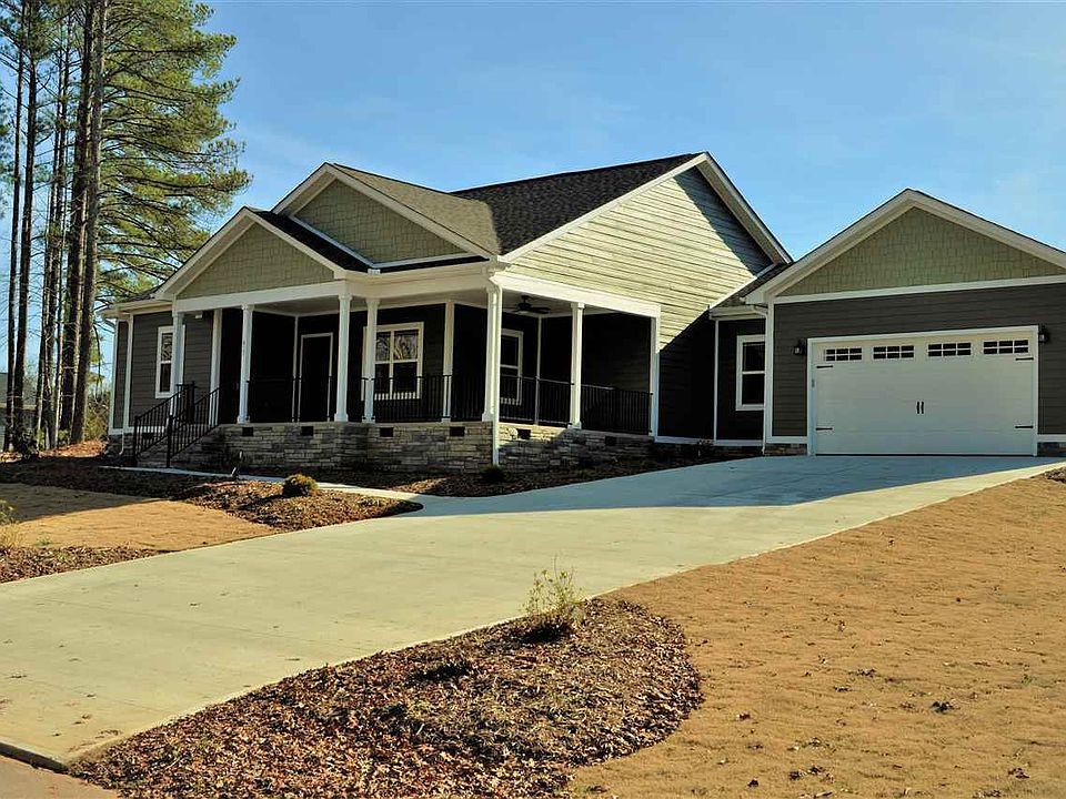 1st image of 617 Acorn Dr