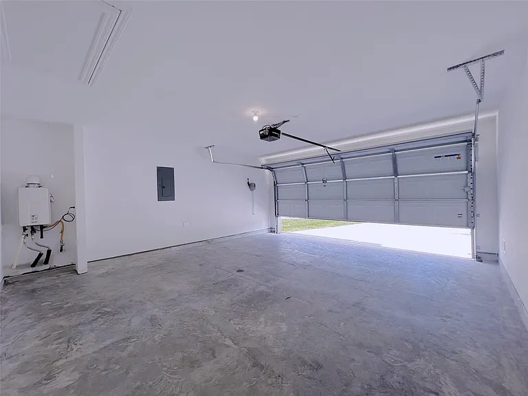 21227 Alder Oaks Dr — Photo 24
