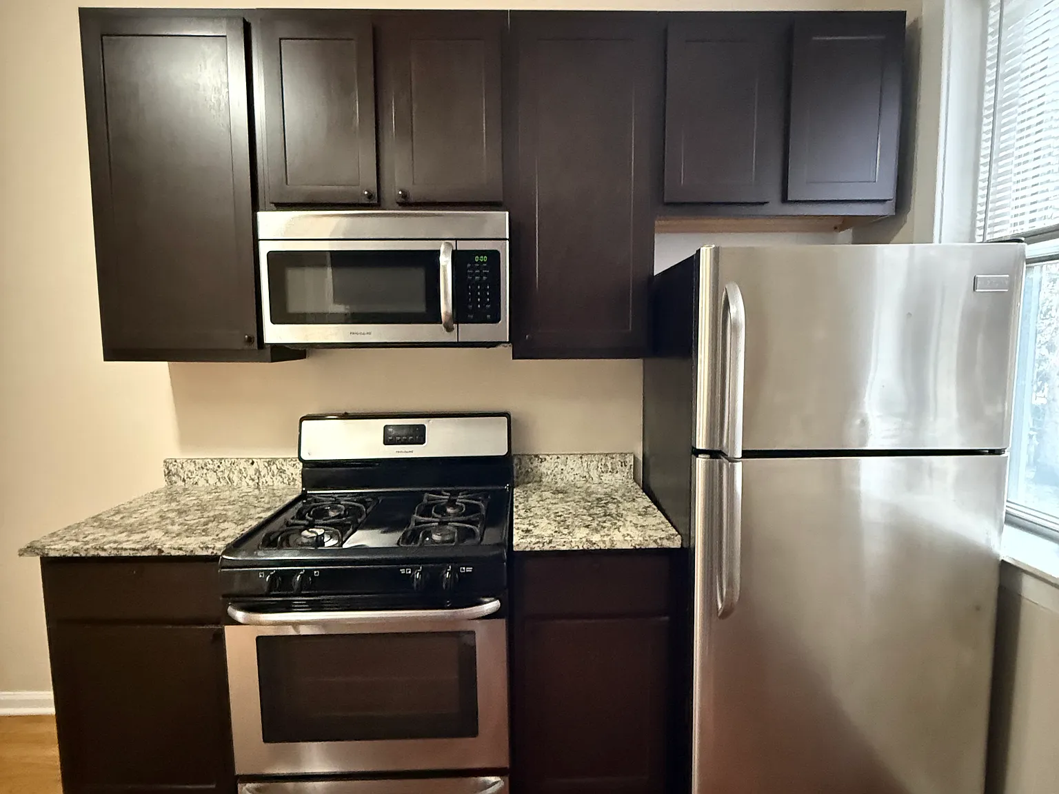 1 bed, $1,595 — Photo 1