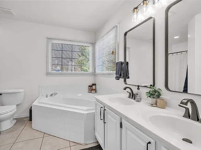 417 Roberts Rd — Photo 14
