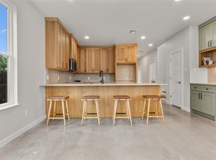 3516 S 4th St, Waco, TX 76706