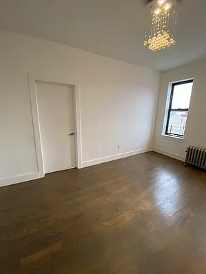 Rented by City Prime Commercial Realty  | media 4