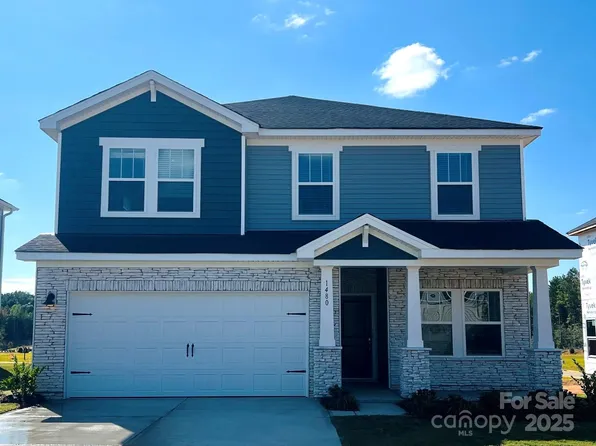 1480 Carthage Dr, Salisbury, NC 28144