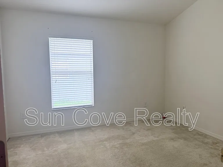 24927 Siena Dr — Photo 11