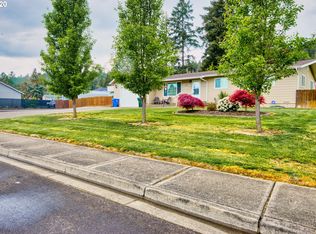 503 Saint John St, Sutherlin, OR 97479