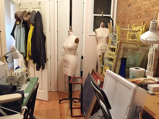 Rented by MNS | media 9