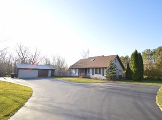25715 103rd St, Trevor, WI 53179