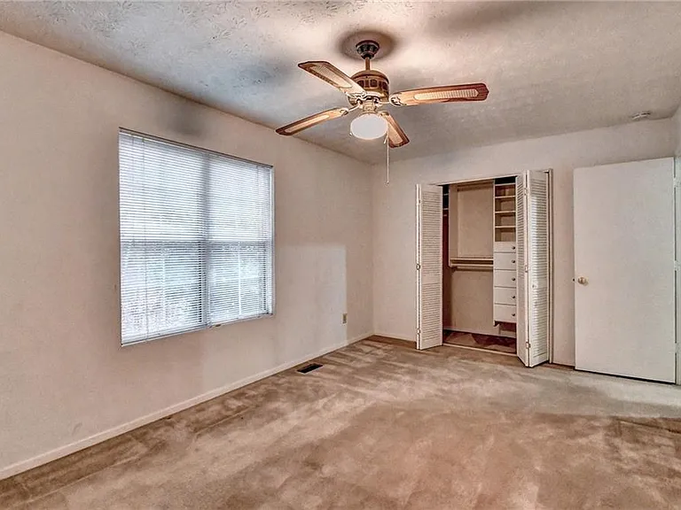 3241 Shadow Walk Ln — Photo 19