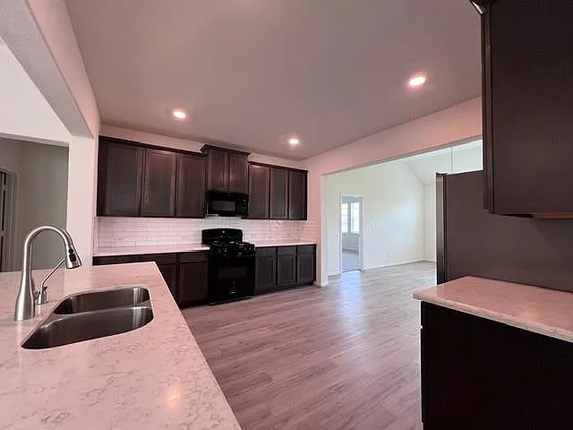 14147 Little River Dr — Photo 6