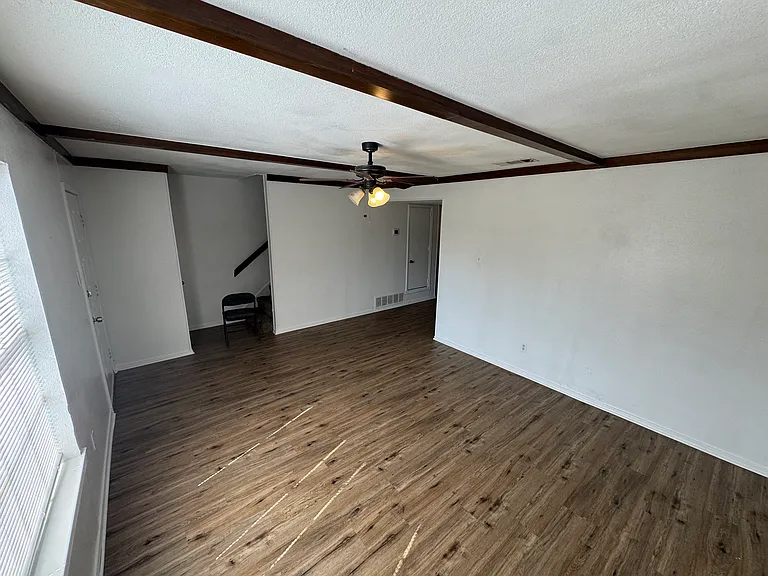 5001 Woodland Park Blvd #5003 — Photo 3