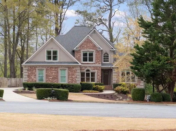 6935 York Pl, Cumming, GA 30040